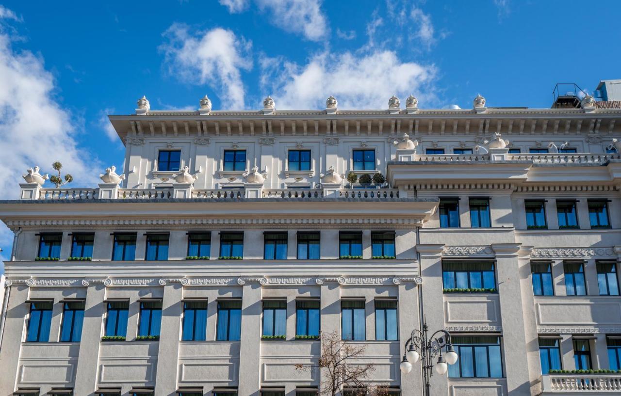 Hotel Monograph Freedom Square Tbilisi Exterior foto The hotel in 2013