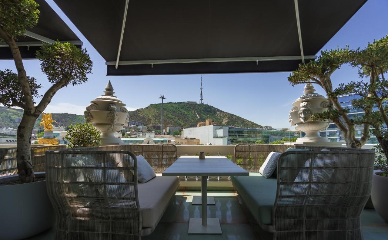 Hotel Monograph Freedom Square Tbilisi Exterior foto View from the rooftop